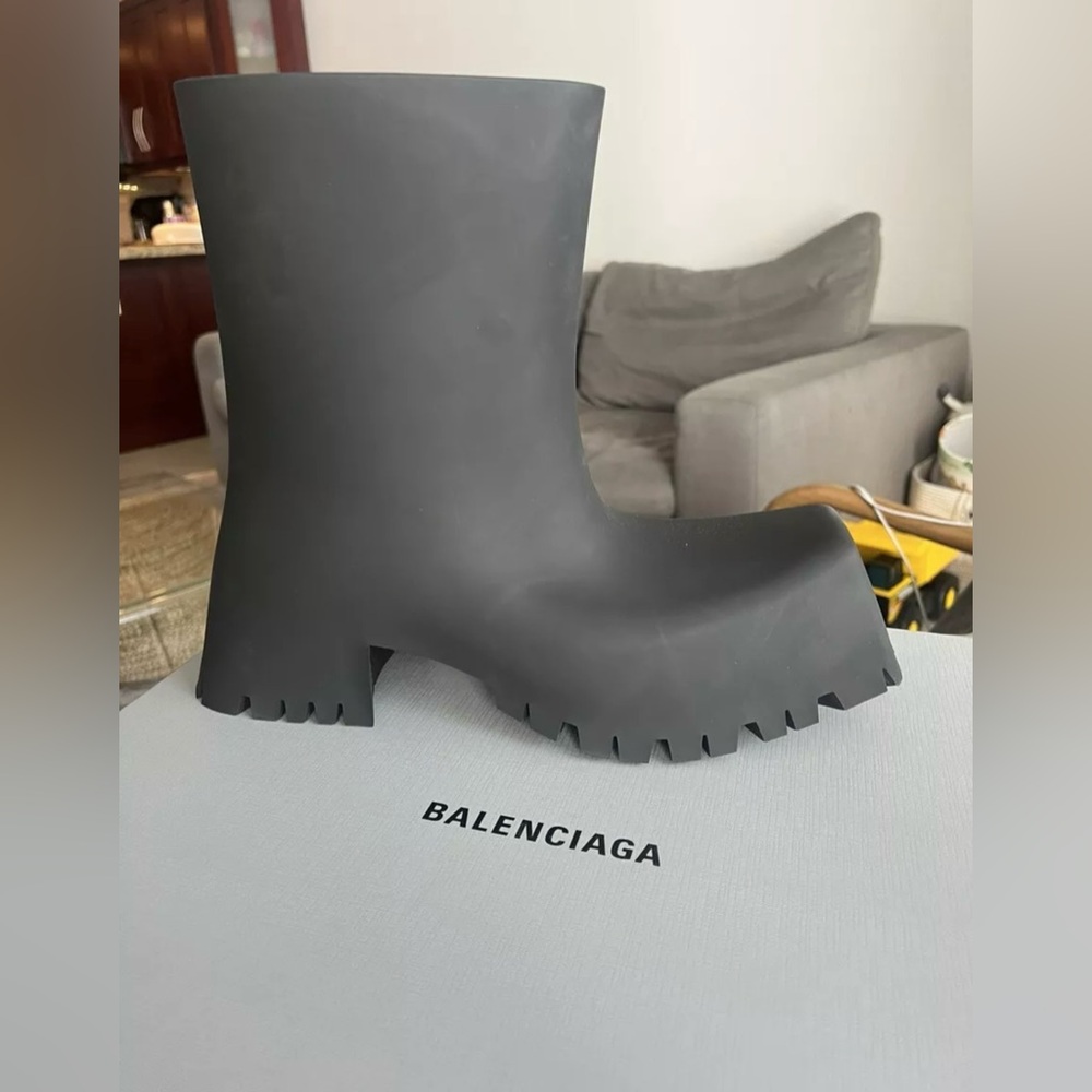 Balenciaga Trooper Rubber Bootie